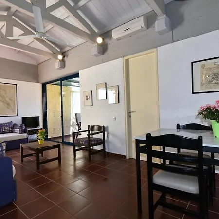 Beach House Barbati